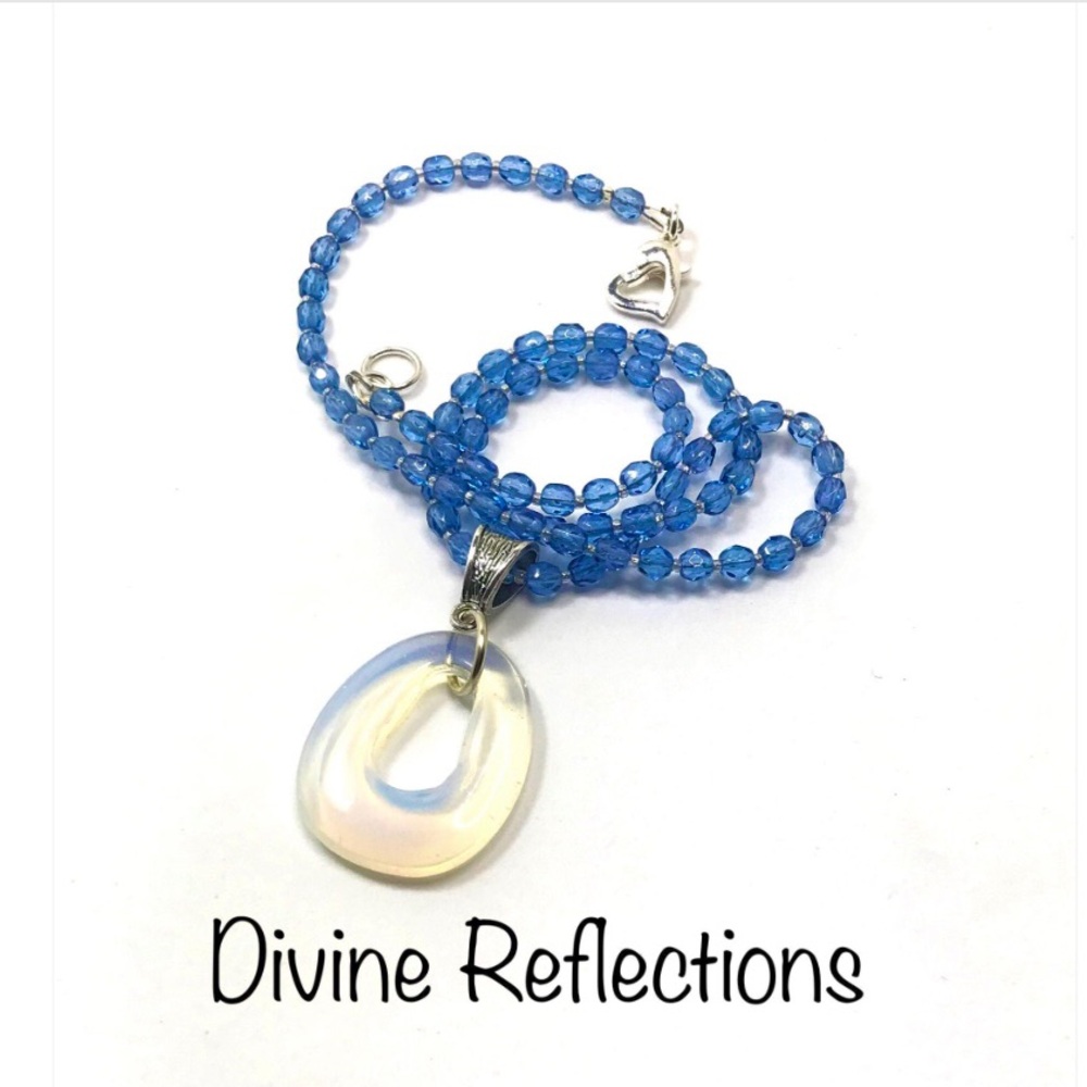 Blue Necklace with Oval Pendant,Removable Opaline Pendant